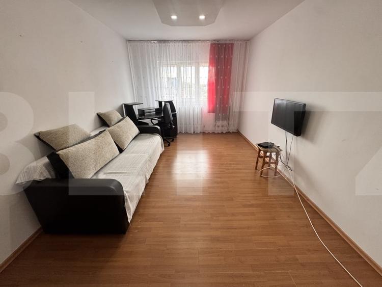 Apartament cu 2 camere decomandat în Sud-Vest