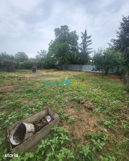Teren de 504 mp, în Gherăiești