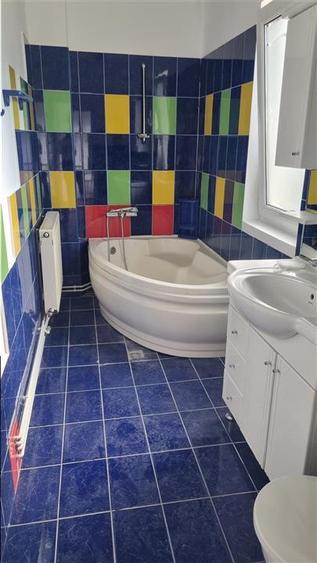 Casă individuală cu 3 camere cu Canalizare în Aurel Vlaicu