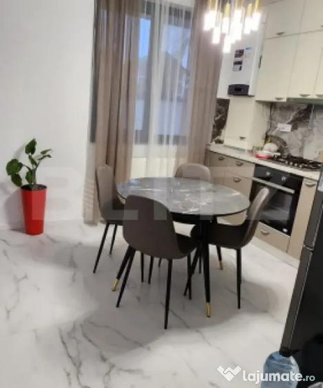 Casă cu 4 camere cu Teren 345 Mp în Valea Adâncă