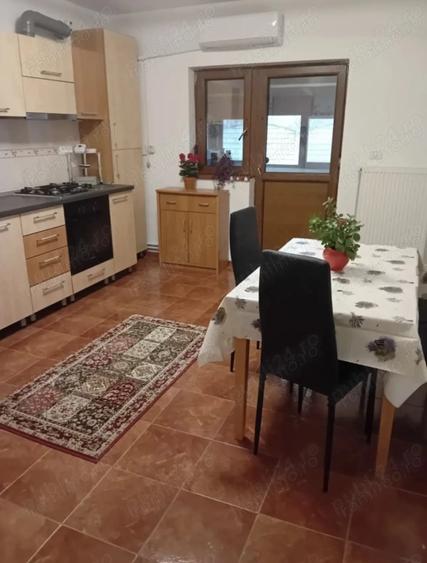 Casă cu 3 camere în Girocului