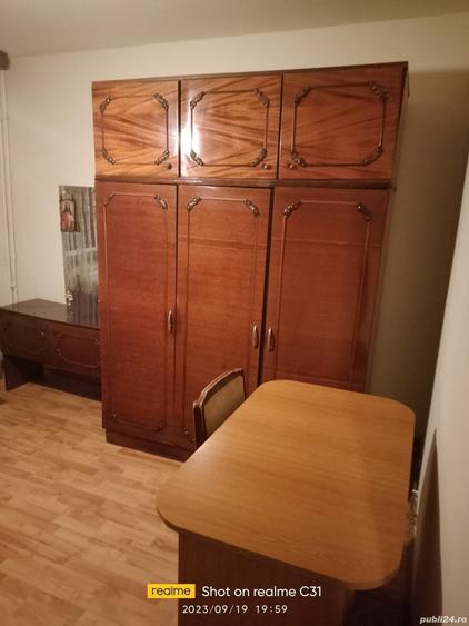 Apartament cu 3 camere decomandat în Central