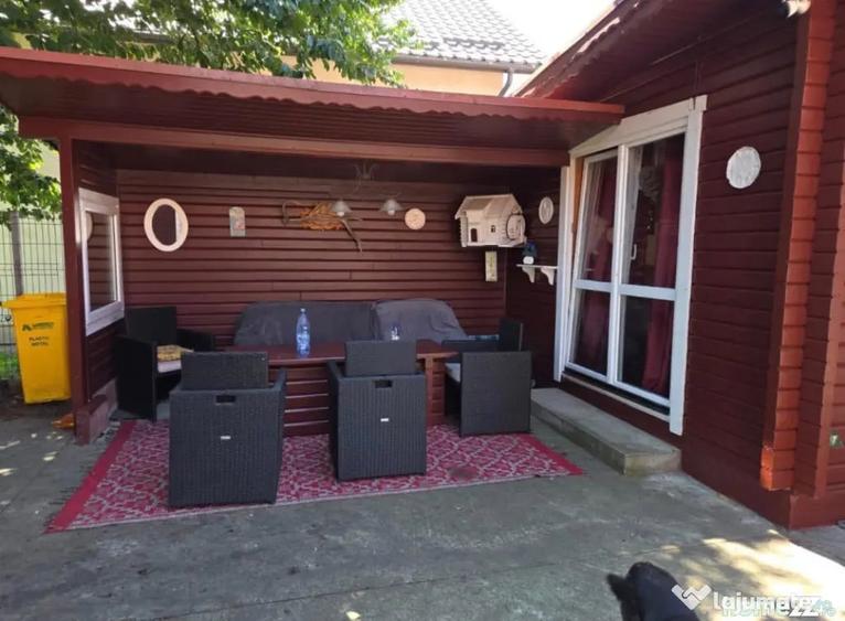 Casă cu 7 camere cu Teren 3300 Mp în Dornești