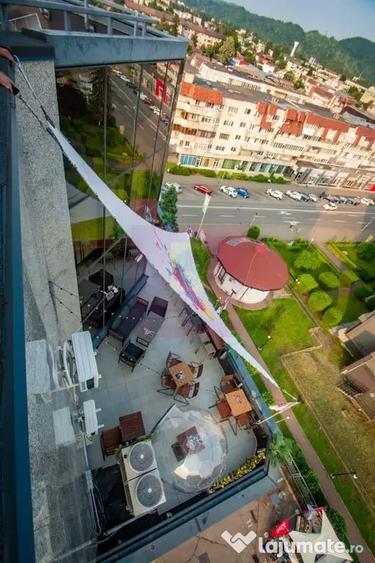 Spațiu comercial, de 250 mp, în Central