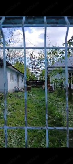 Casă cu 3 camere cu Teren 1550 Mp în Miorcani