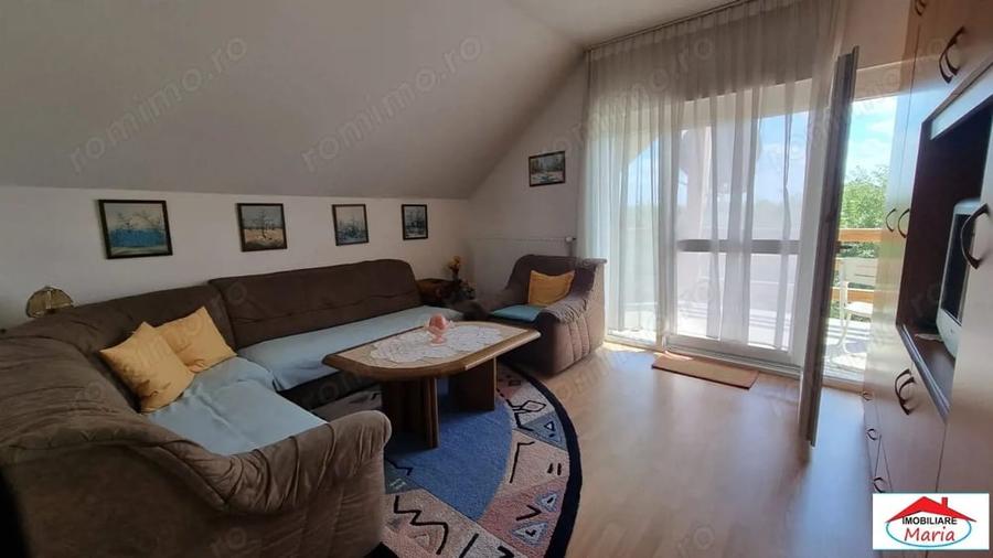 Casă cu 7 camere cu Teren 1717 Mp în Bercu Roșu