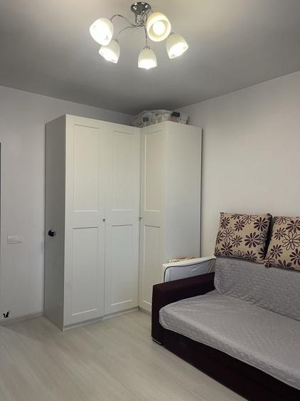 Apartament cu 2 camere decomandat în Militari