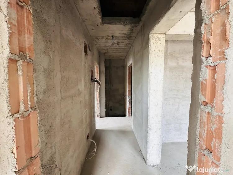 Casă cu 4 camere cu Teren 227 Mp în Chiajna
