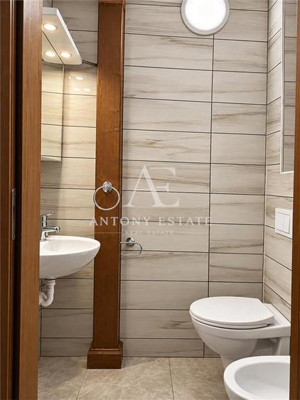 Apartament cu 3 camere semidecomandat, mobilat în Ultracentral