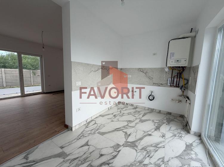 Duplex cu 3 camere cu Canalizare în Ianova