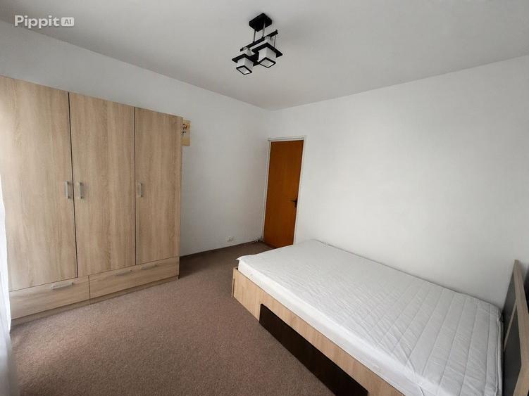 Apartament cu 3 camere, mobilat în Vatra Luminoasă