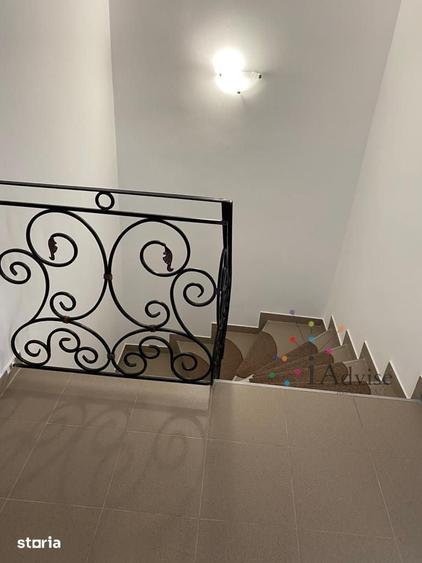 Casă cu 4 camere cu Teren 350 Mp în Dârste