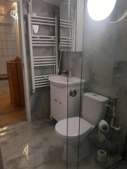 Garsonieră decomandată în Colentina
