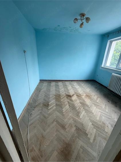 Apartament cu 3 camere decomandat în Ultracentral