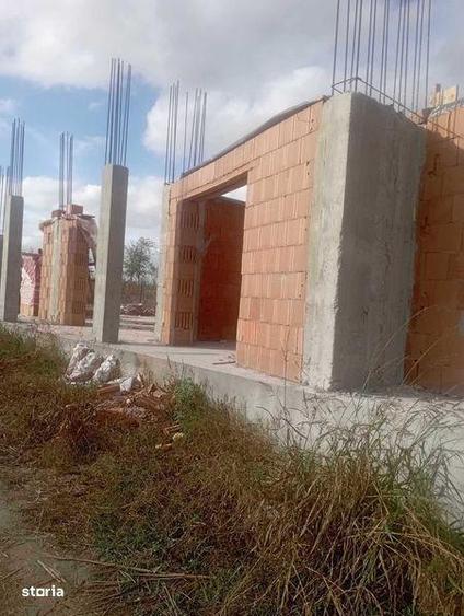 Teren de 1500 mp, în Murighiol