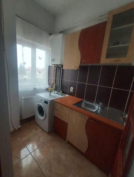 Garsonieră decomandată în Fundeni