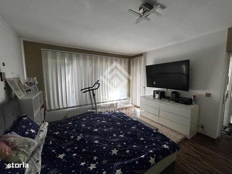 Casă cu 4 camere în Central