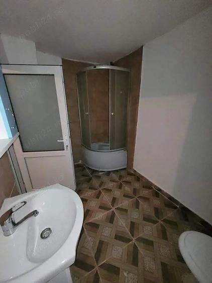 Casă cu Teren 1600 Mp în Ciulnița