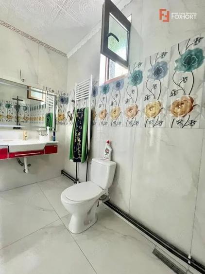 Casă cu 3 camere cu Teren 486 Mp în Ghiroda