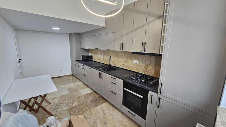 Apartament cu 3 camere decomandat, mobilat în Popești-Leordeni