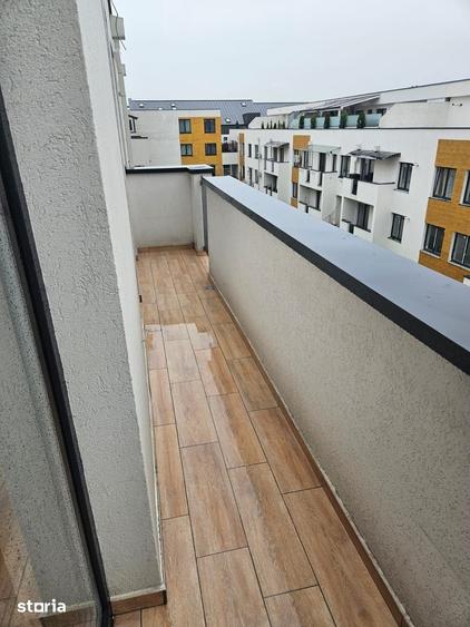 Apartament cu 2 camere decomandat în Lazaret