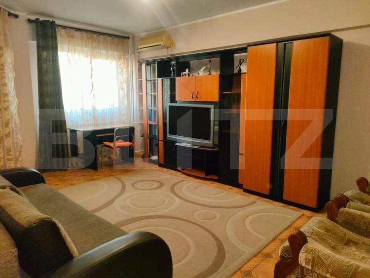 Apartament cu 2 camere decomandat, mobilat în Mazepa 2 — fotografia 1