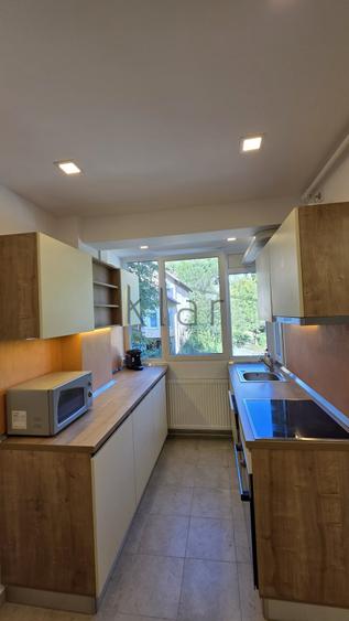 Apartament cu 3 camere decomandat, mobilat în Grigorescu
