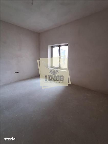 Casă cu 5 camere cu Teren 329 Mp în Șura Mică