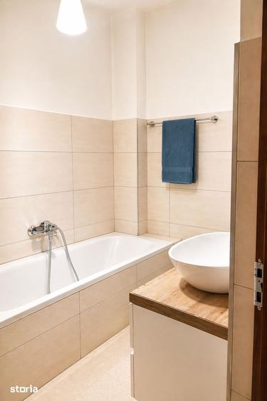 Casă cu 4 camere cu Teren 350 Mp în Central