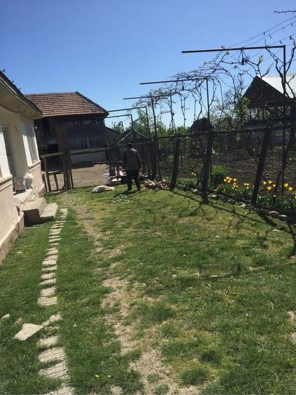 Casă cu 3 camere în Odobești