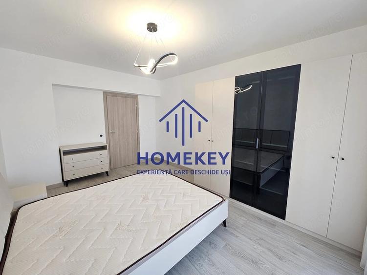 Apartament cu 3 camere decomandat în Est
