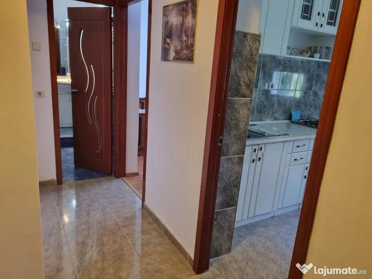 Apartament de 2 camere zona Astra ,str soarelui - 1