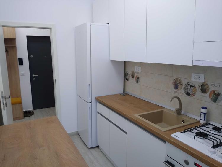 Apartament 2 camere de inchiriat, termen lung, loc parcare inclus - 7