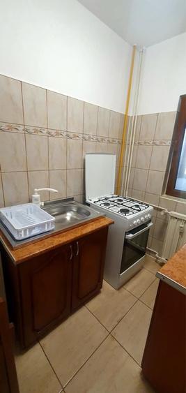 Garsonieră decomandată în Exterior Vest
