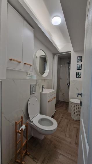 Apartament cu 2 camere semidecomandat în Ultracentral