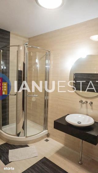 Apartament cu 3 camere decomandat în Tei