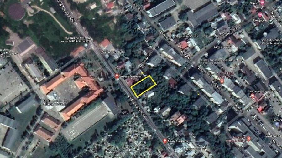 Teren Construcții intravilan de 1230 mp, în Central