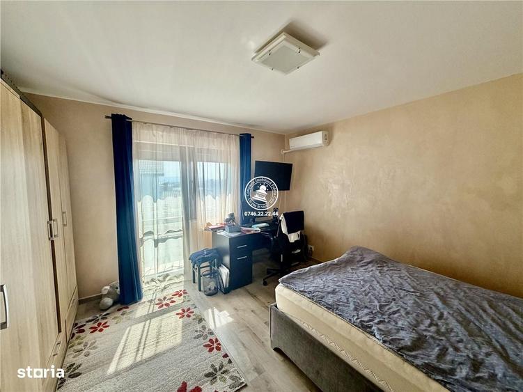 Casă cu 4 camere în Balciu