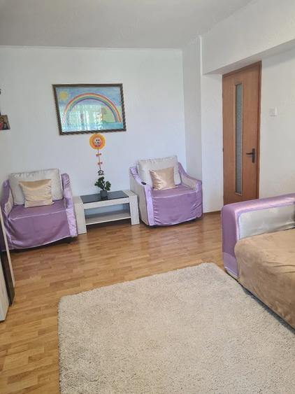 Apartament cu 2 camere semidecomandat în Alexandriei