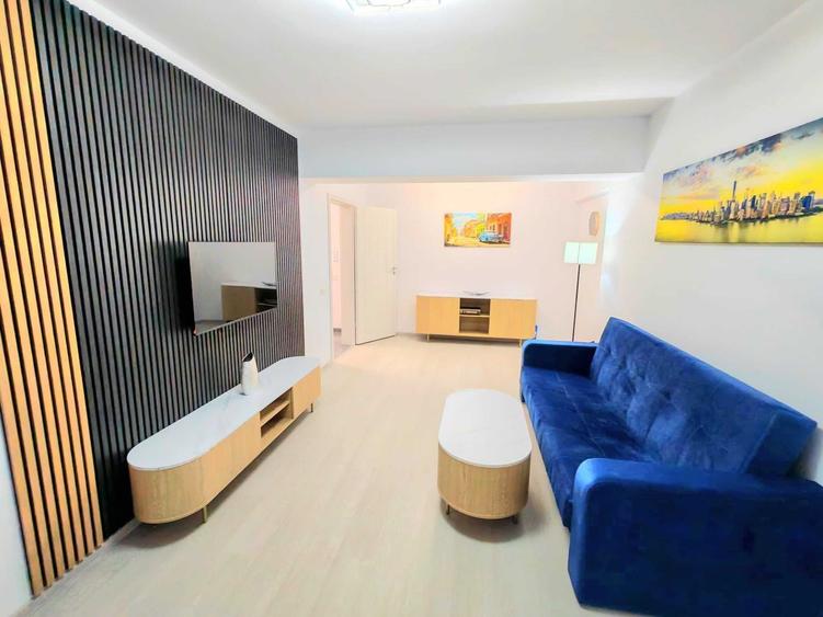 Apartament cu 2 camere decomandat în Runcu