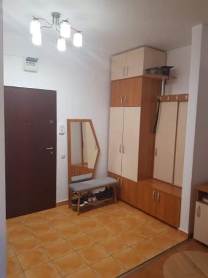 Apartament cu 2 camere semidecomandat în Semicentral