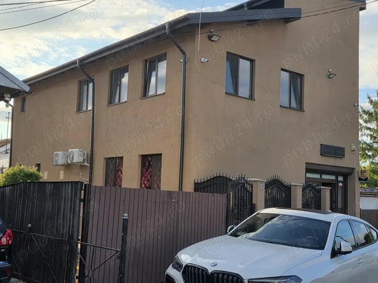 Spațiu comercial, de 300 mp, în Boldești
