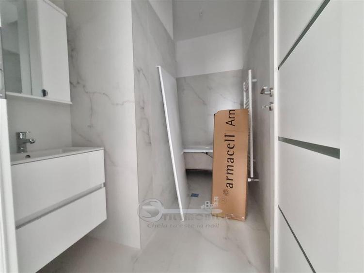 Penthouse cu 3 camere decomandat în Galata