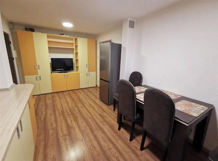 Apartament cu 2 camere decomandat, mobilat în Girocului — fotografia 2