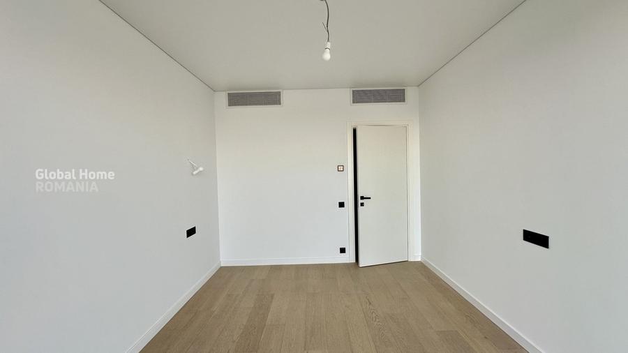 Apartament cu 4 camere decomandat în Aviației