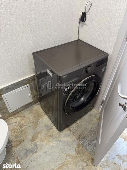 Casă cu 4 camere cu Teren 350 Mp în Central