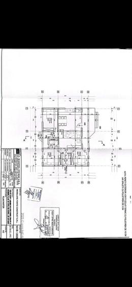 Casă cu 3 camere în Central