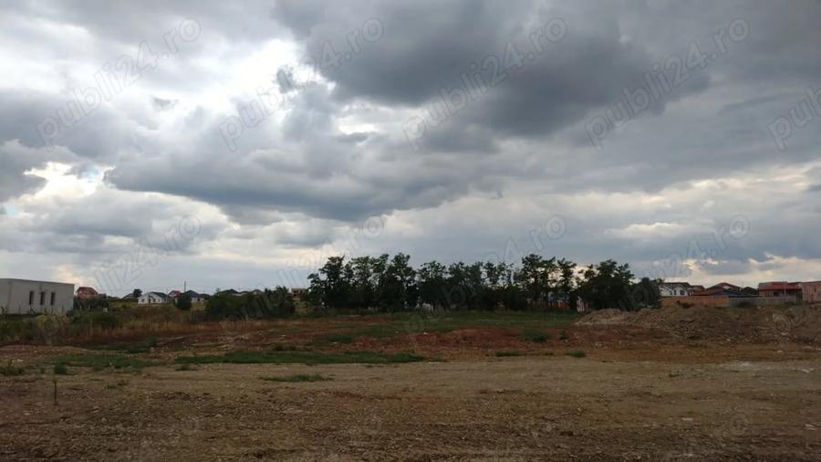 Teren de 800 mp, în Cihei