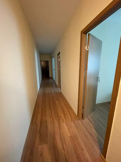 Apartament cu 3 camere decomandat în Păcurari