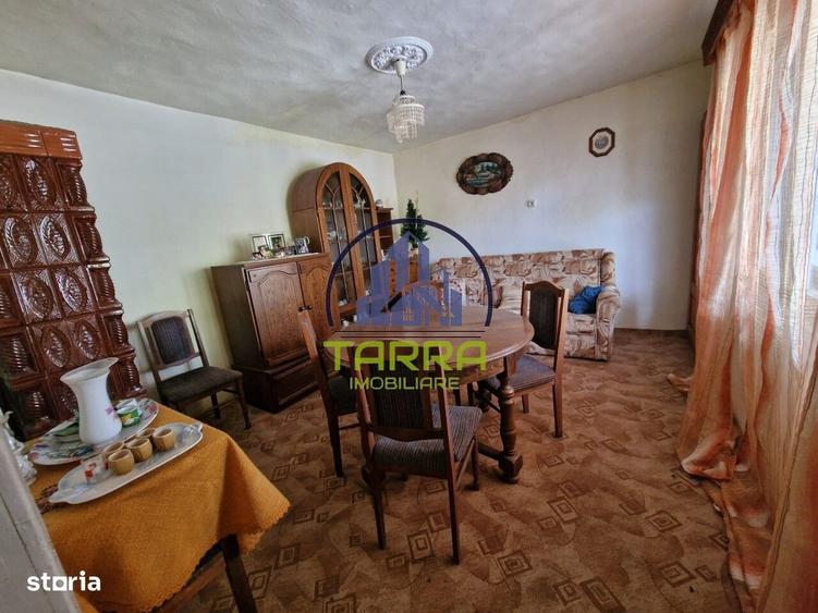 Casă cu 4 camere în Șard